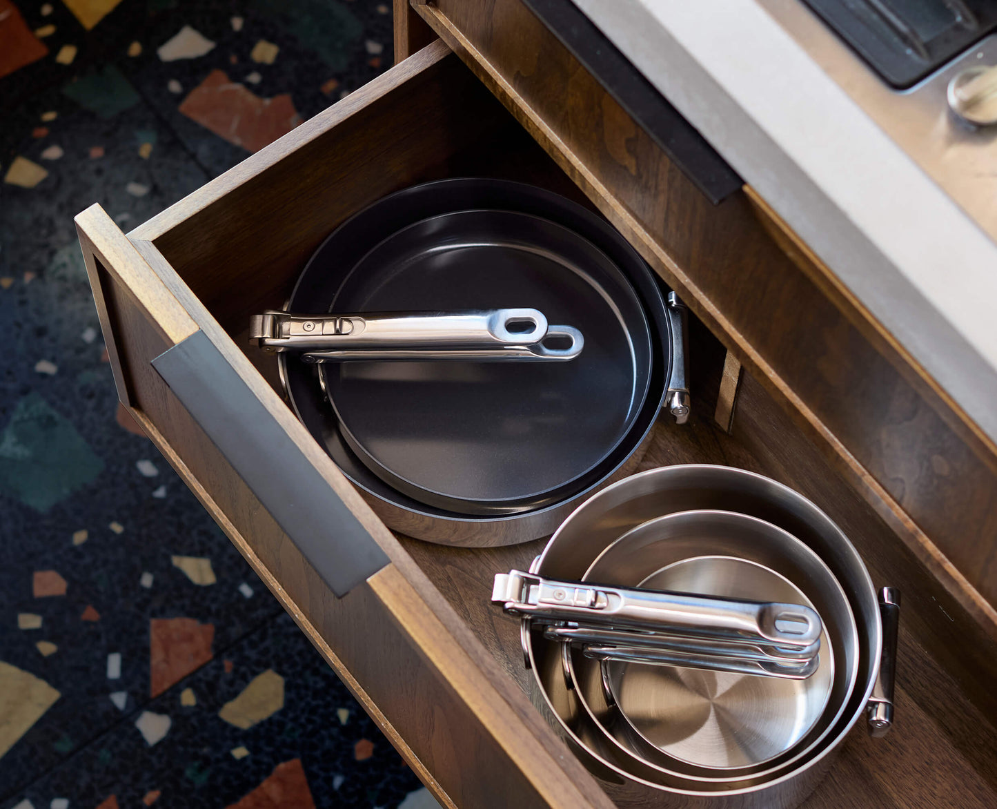 [half-width] Space Steel Folding Handle Non-Stick 2-piece Frying Pan Set