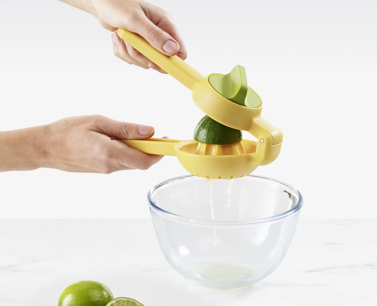 [half-width] JuiceMax Dual-action Citrus Press - 20171 - Image 5