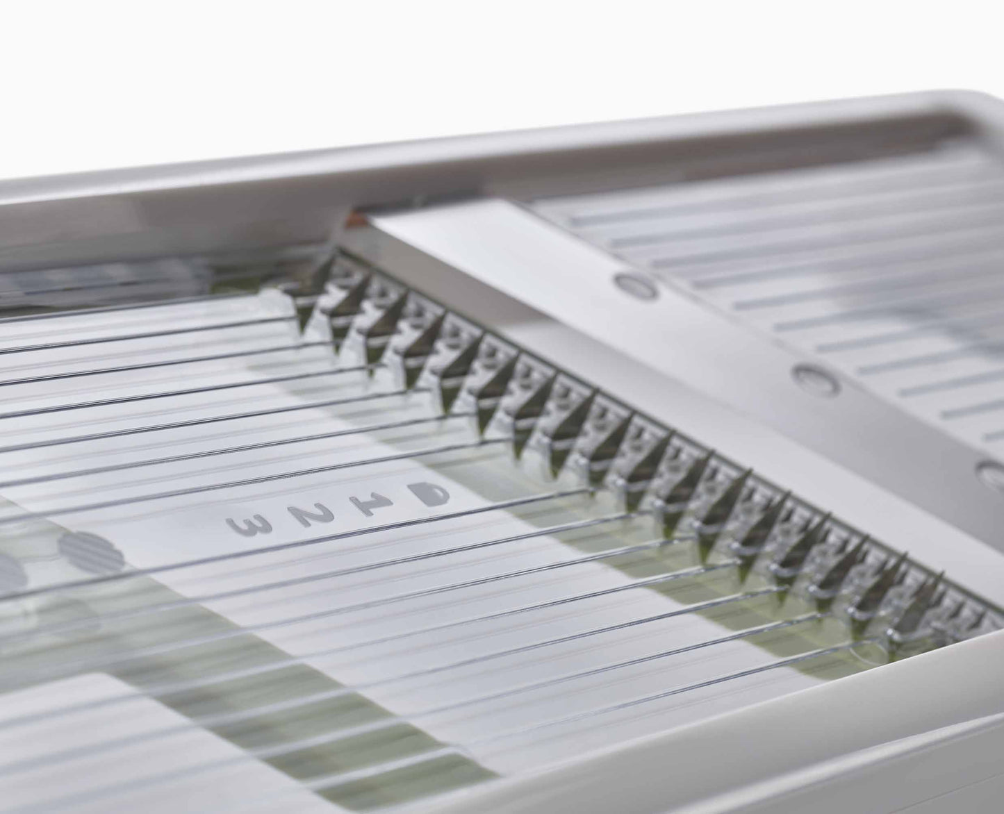 [half-width] Multi-grip Mandoline™ Plus - 20186 - Image 9