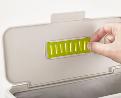 [half-width] Compo™ 4L Food Waste Caddy - 30046 - Image 6