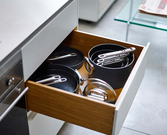 [hidden] [lifestyle] Space™ 19cm Non-stick Blue Saucepan & Lid - 45038 - Image 2