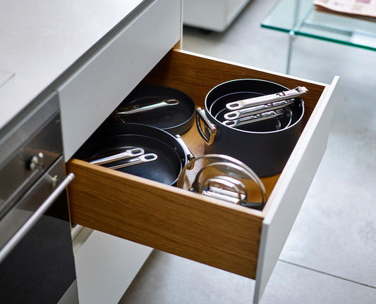 [hidden] [lifestyle] Space™ Non-stick 3-piece Saucepan Set - 45049 - Image 2