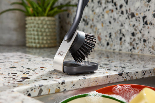 [hidden] [lifestyle] SinkTech Washing-Up Brush with Steel Stand