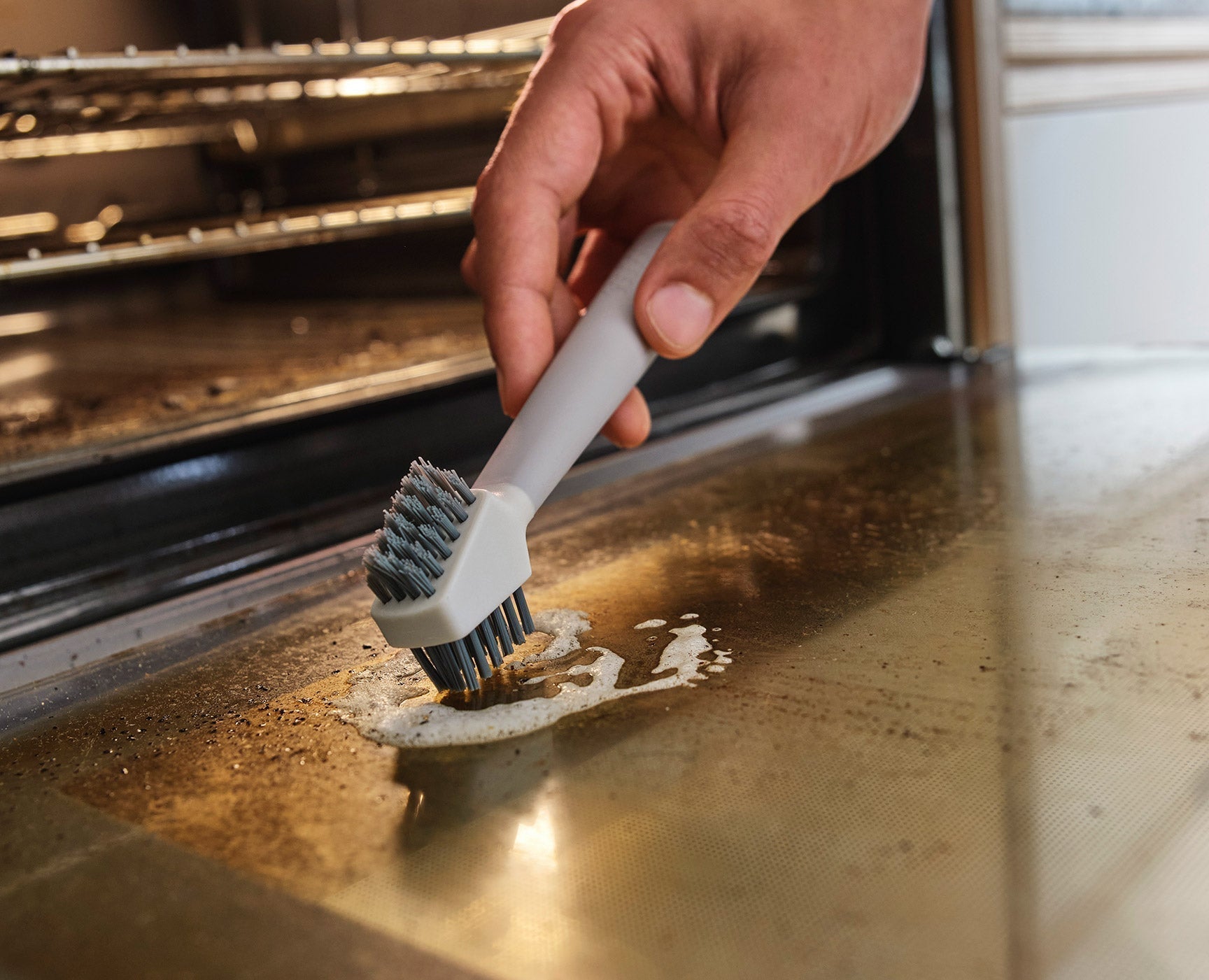 [half-width] CleanTech 3-in-1 Spot Cleaning Tool