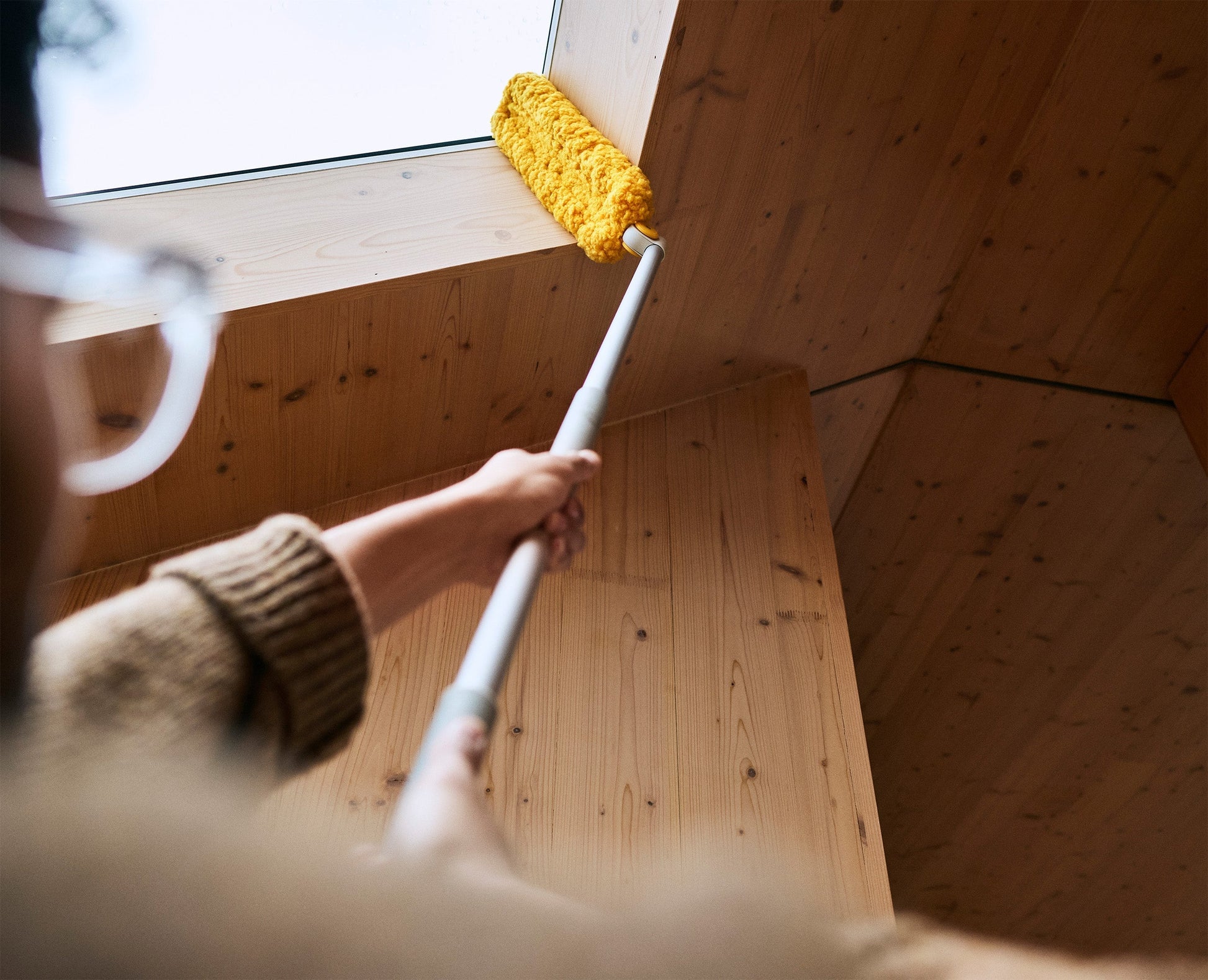 CleanTech™ Adjustable High Zone Duster