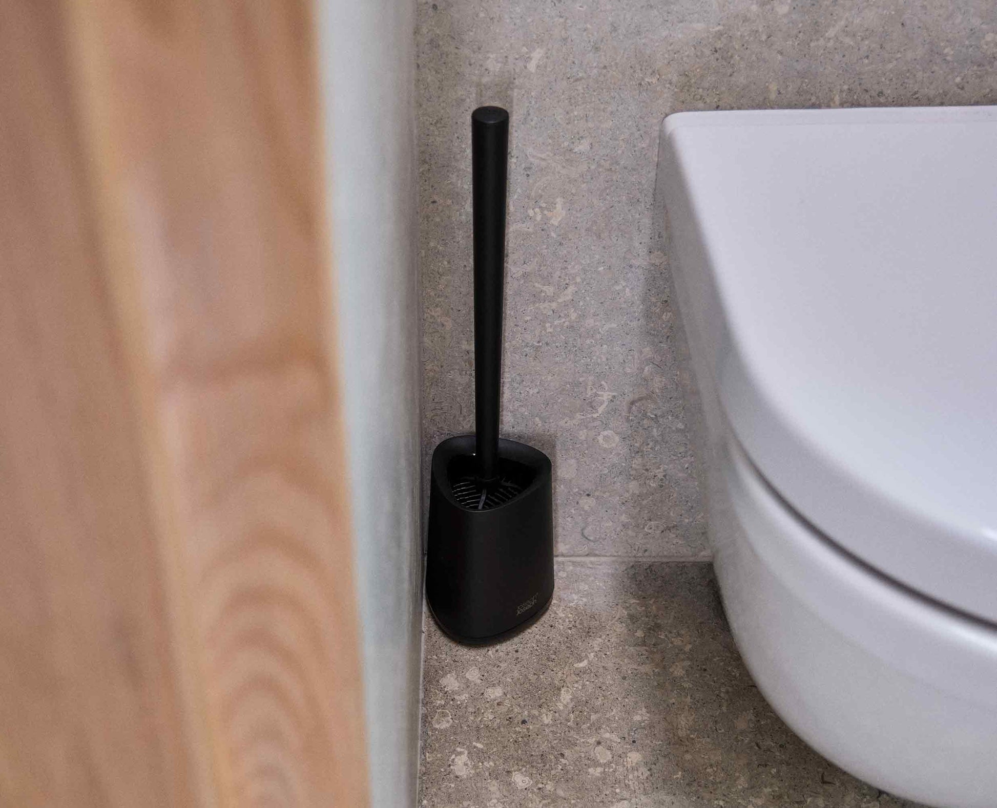[half-width] Flex™ 360 Lite Matt Black Toilet Brush