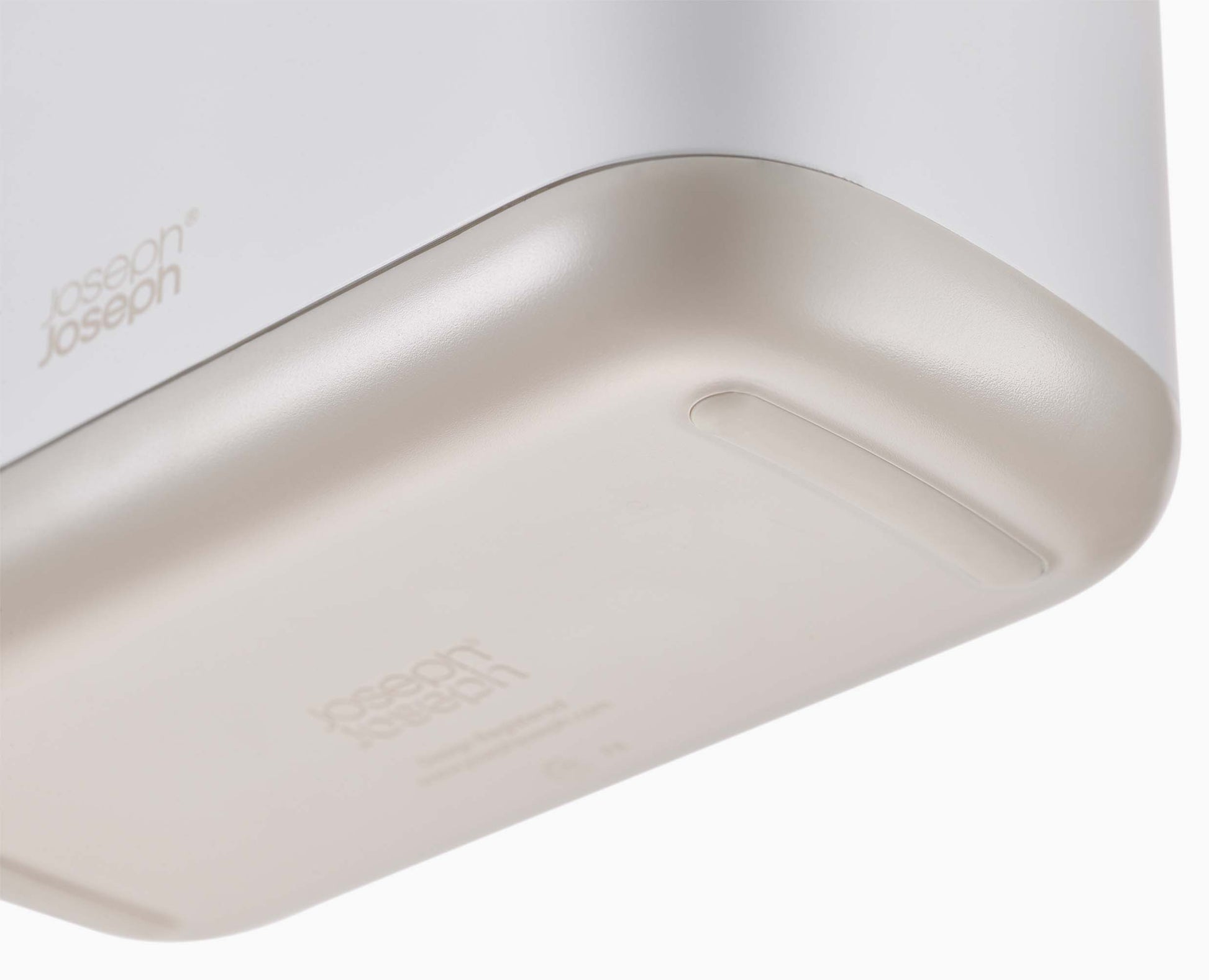 [half-width] EasyStore™ Large Toothbrush Holder - 70575 - Image 7
