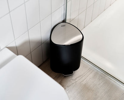 [hidden] [lifestyle] EasyStore™ 5L Pedal Bin - 70595 - Image 2