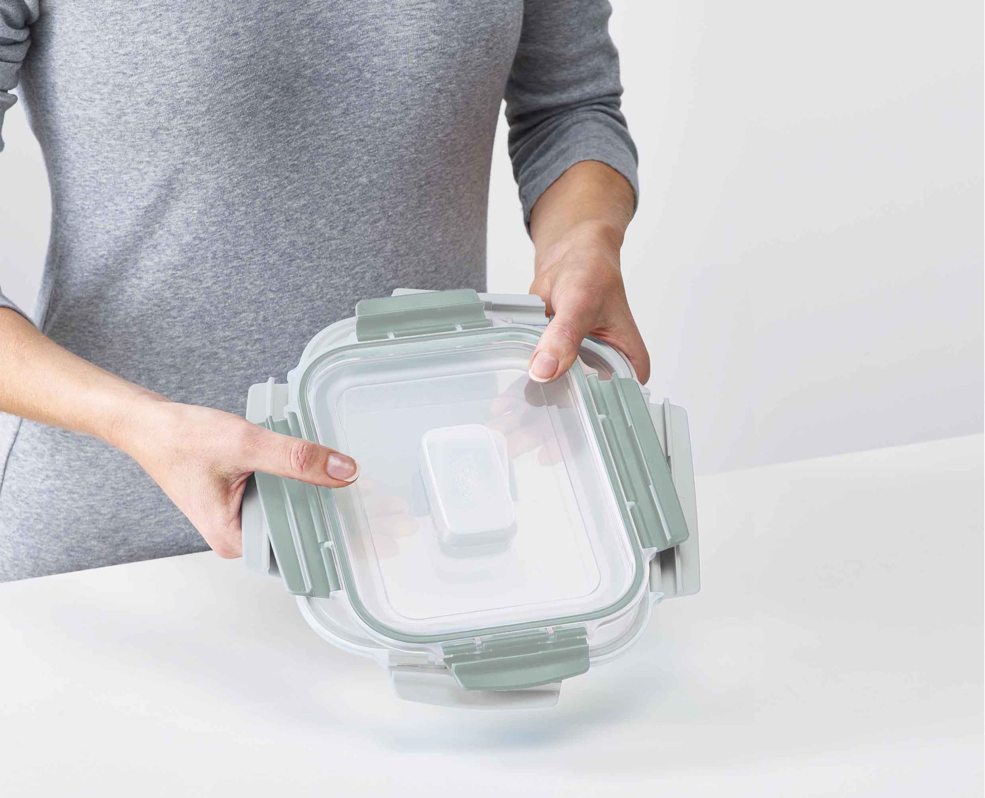 [half-width] Nest™ Lock Multi-size Container Set - Editions - 81127 - Image 6