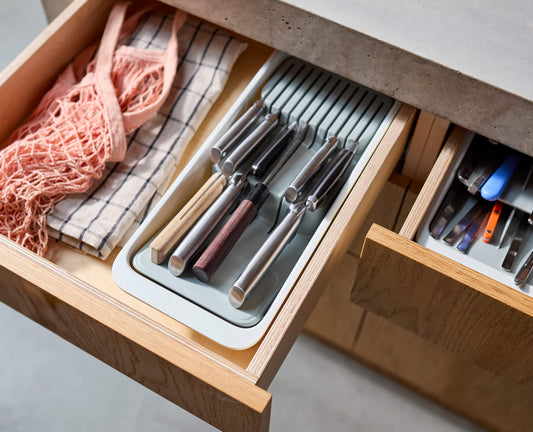 [hidden] [lifestyle] 2-piece DrawerStore™ Cutlery & Knife Organiser Set