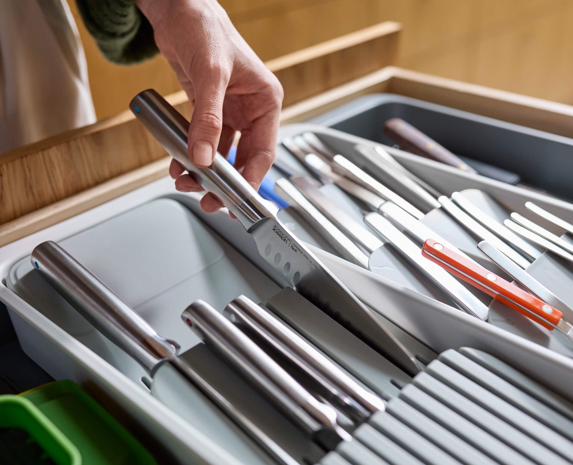 [half-width] DrawerStore™ Expanding Tiered Cutlery, Utensil, Gadget & Knife Organiser