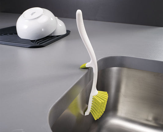 [hidden] [lifestyle] Edge™ Washing-up Brush - 85025 - Image 2