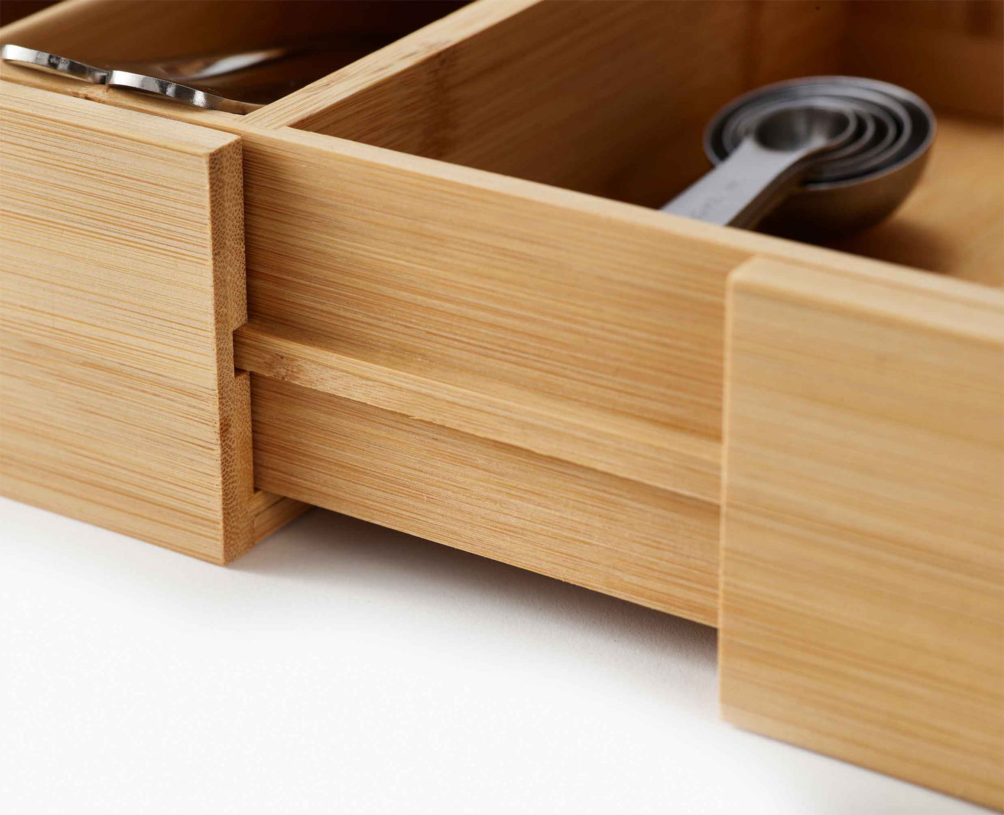 [half-width] DrawerStore™ Bamboo Expanding Cutlery Organiser - 851696 - Image 4