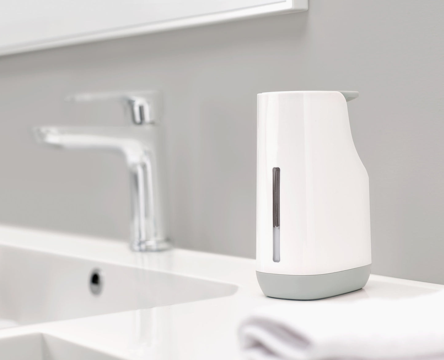 [half-width] Slim™ Compact Soap Pump - 70512 - Image 6
